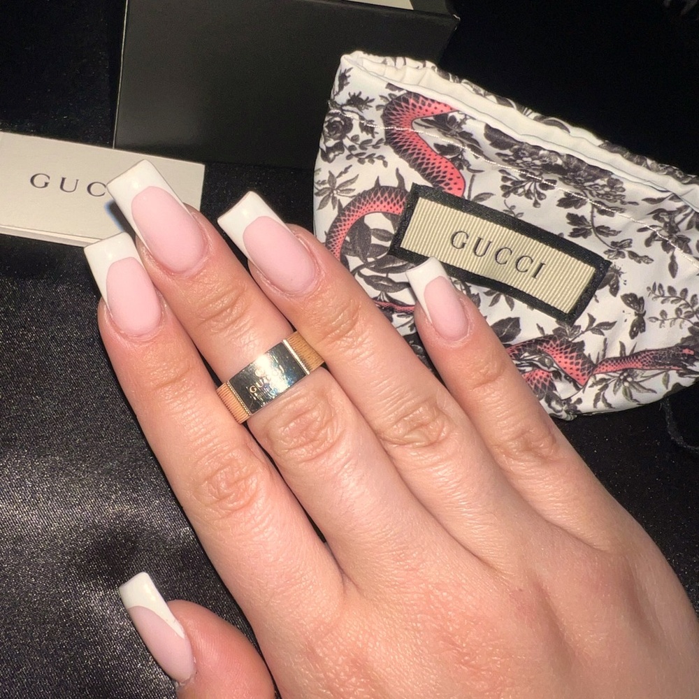 GUCCI RING